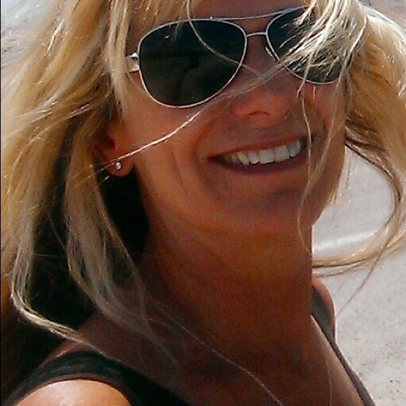 Meet your Posher, Sue - Picture 7 of 8